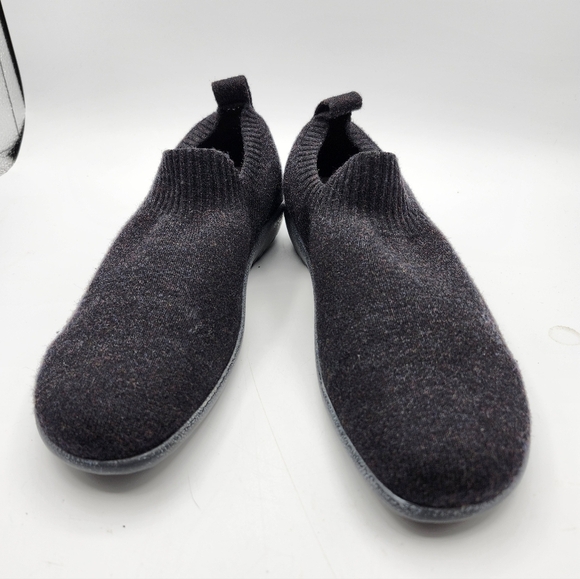 Naot Black Slip-On Strech Knit Vegan Sneakers Sz 40 - Picture 4 of 7